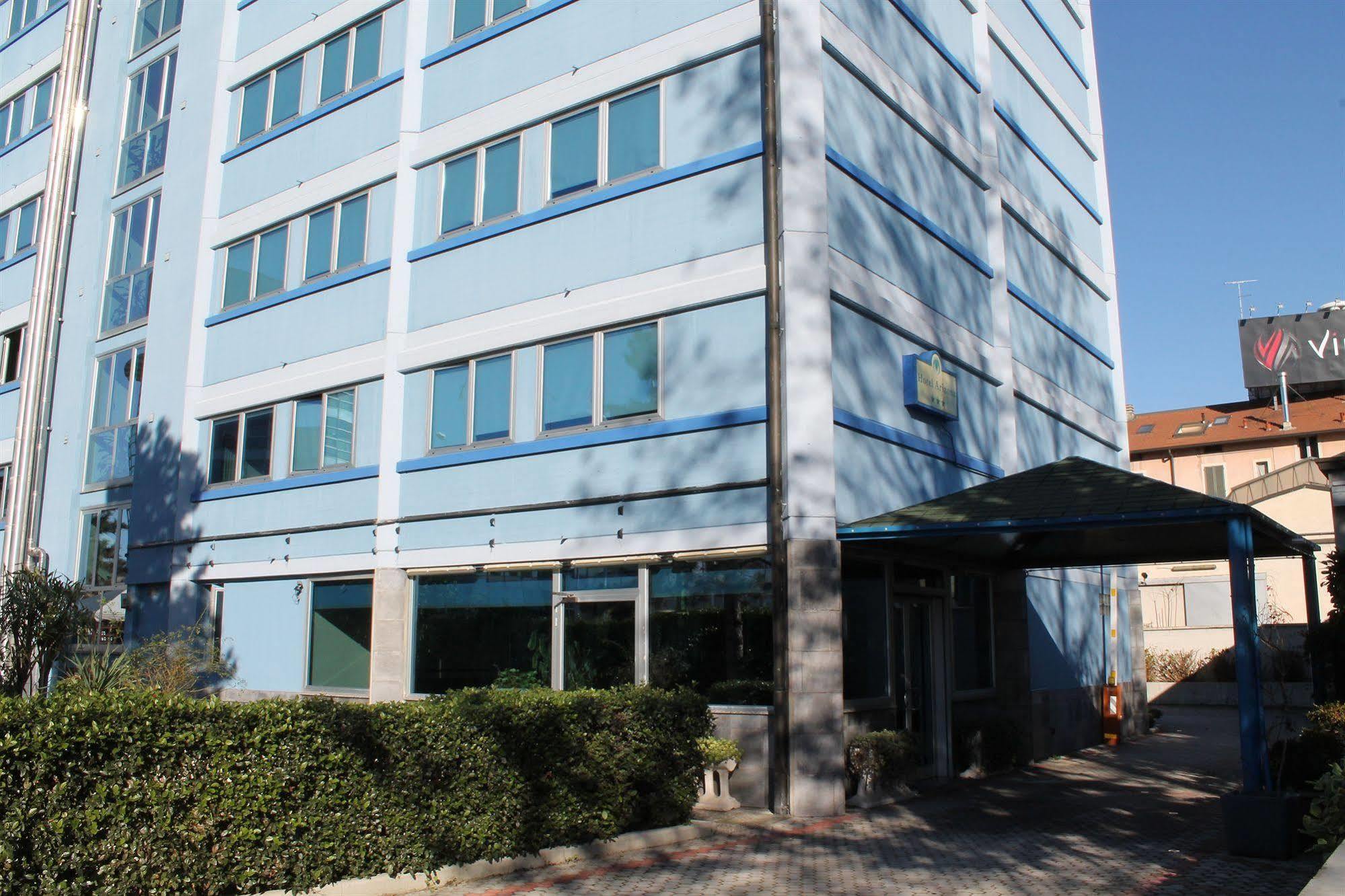Ginosi Arizona Hotel Μιλάνο Εξωτερικό φωτογραφία